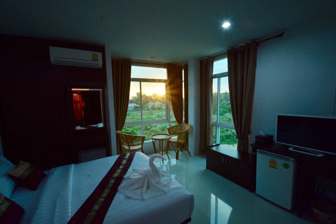 หมื่นช้างน่านบูทีคhotel Екстериор снимка